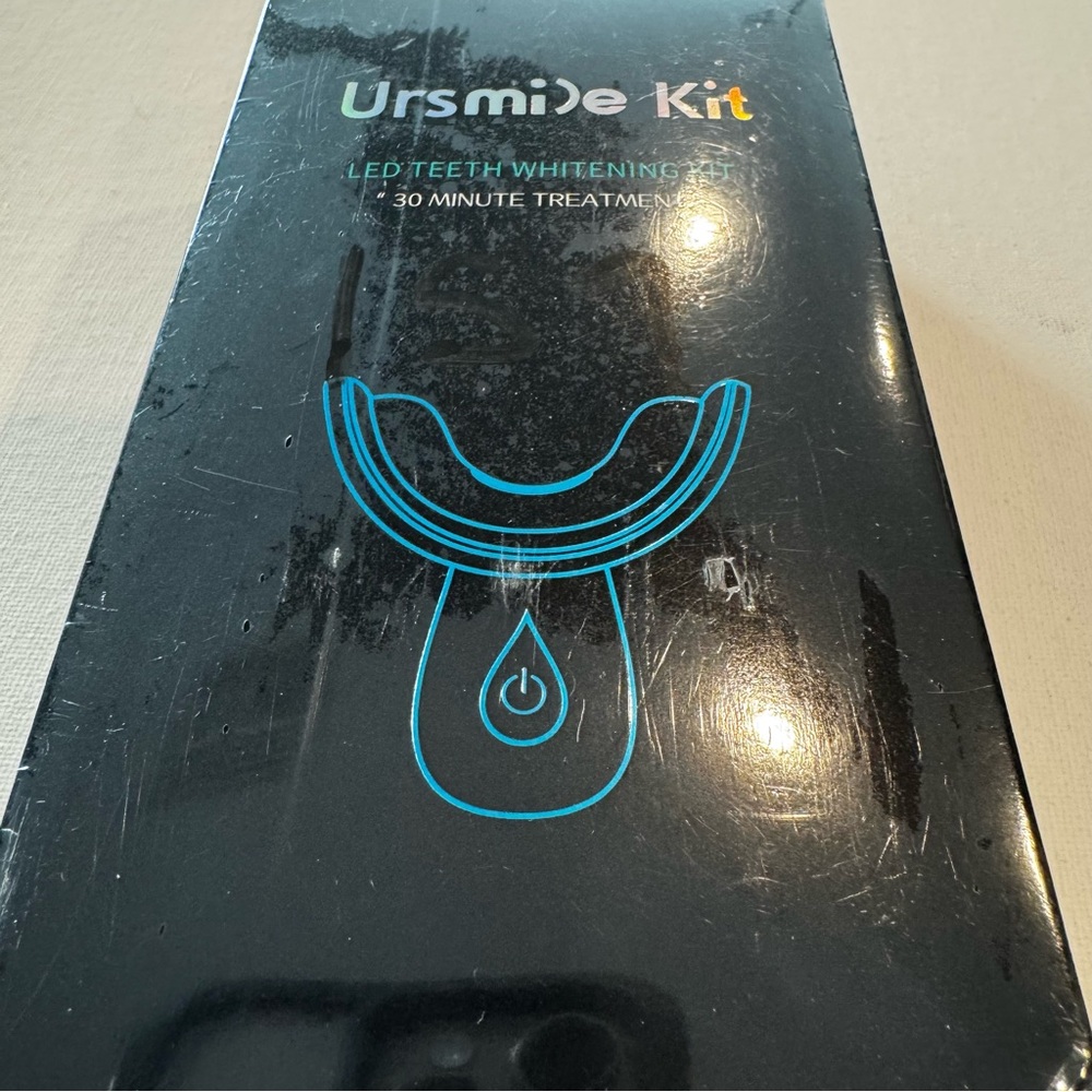 Ursmile 30 minute-LED Teeth / Chomper Whitening Kit 🦷